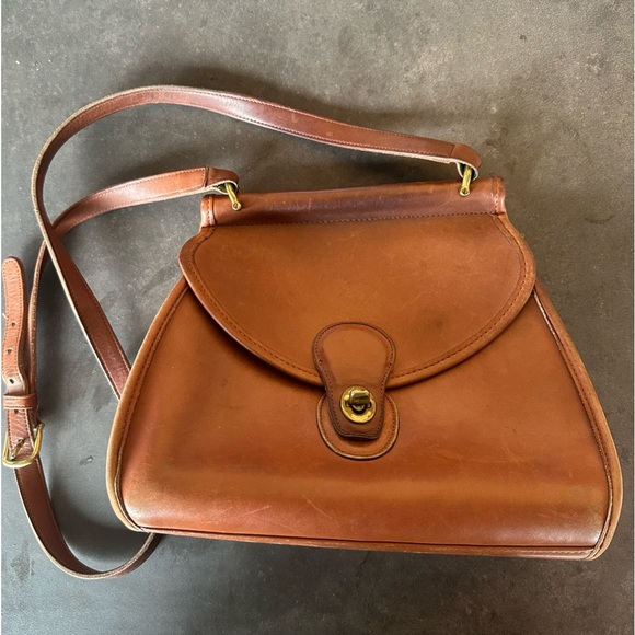 Vintage Coach Logan Willis Bag 9907 // Crossbody Bag Messenger Purse - Picture 3 of 10